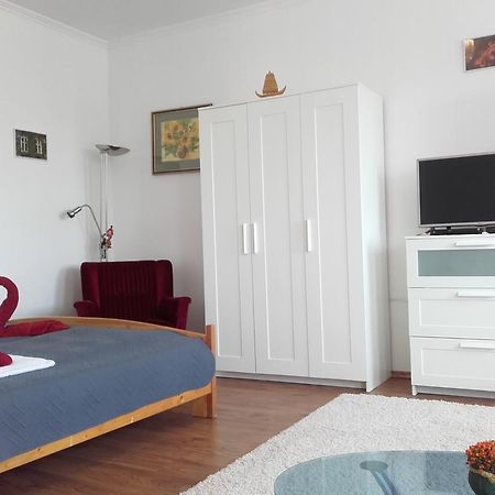 Eger Apartman Exterior foto