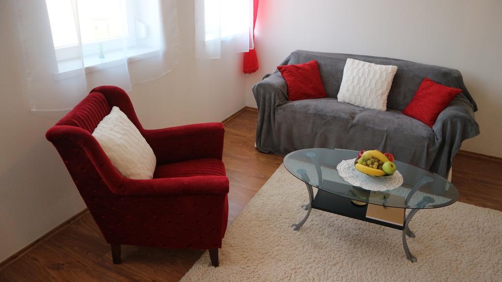 Eger Apartman Exterior foto